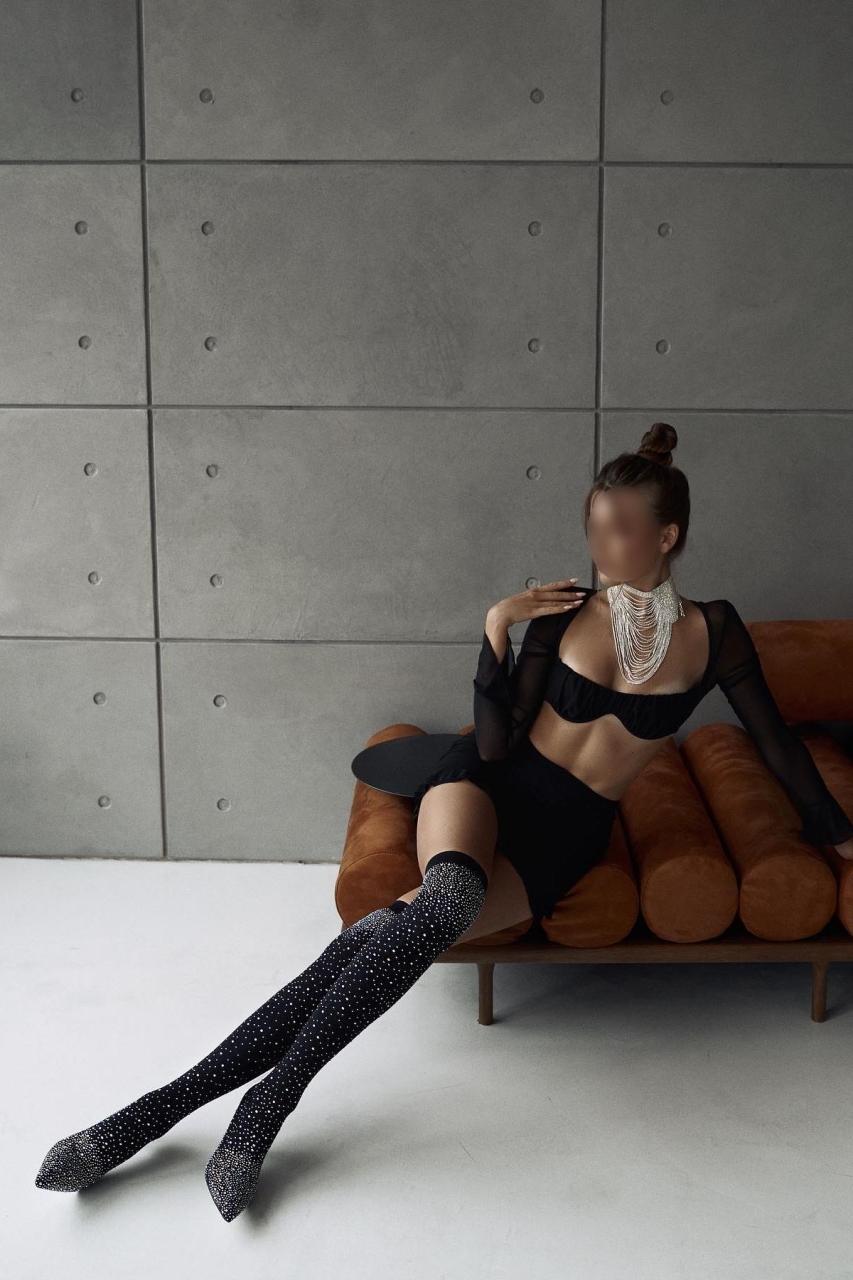 Эля (Салон) у метро Беговая , бляди Санкт-Петербурга - фото 3